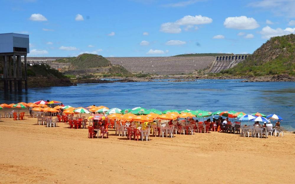 فيلا Oceano Azul Hospedagens A 50 M Da Orla-Passarela Do Caranguejo أراكاجو المظهر الخارجي الصورة